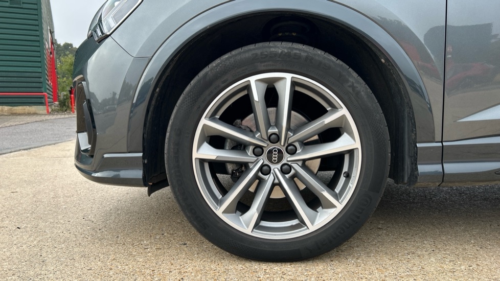 Used Audi Q3 2023 for sale - 76487509: Photo 21