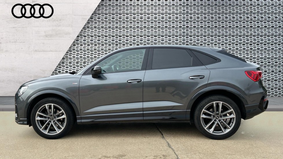 Used Audi Q3 2023 for sale - 76487509: Photo 9