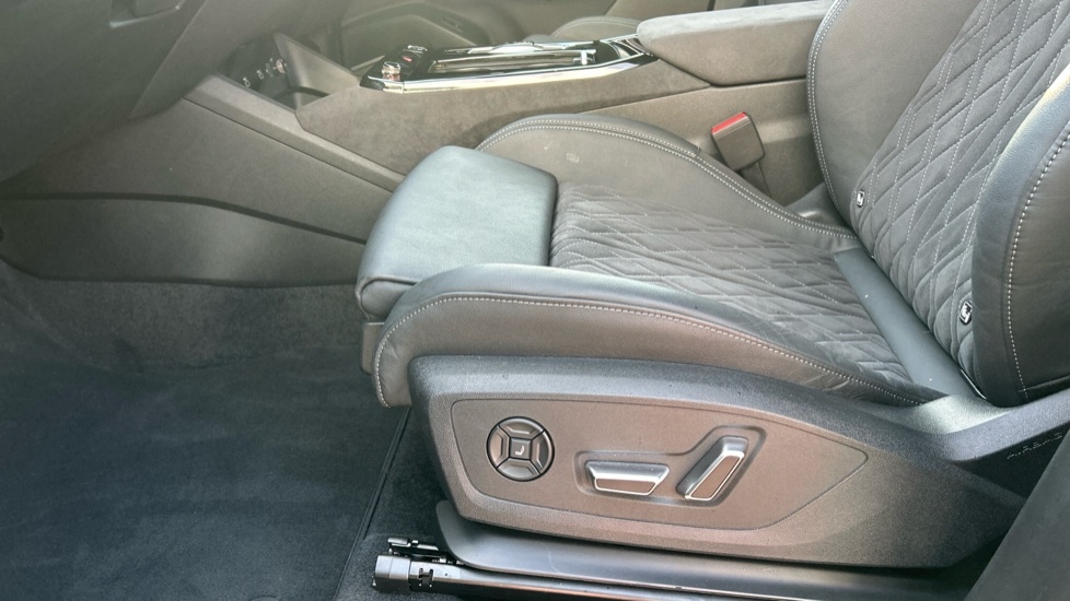 Used Audi Q6 e-tron 2025 for sale - 76623411: Photo 29