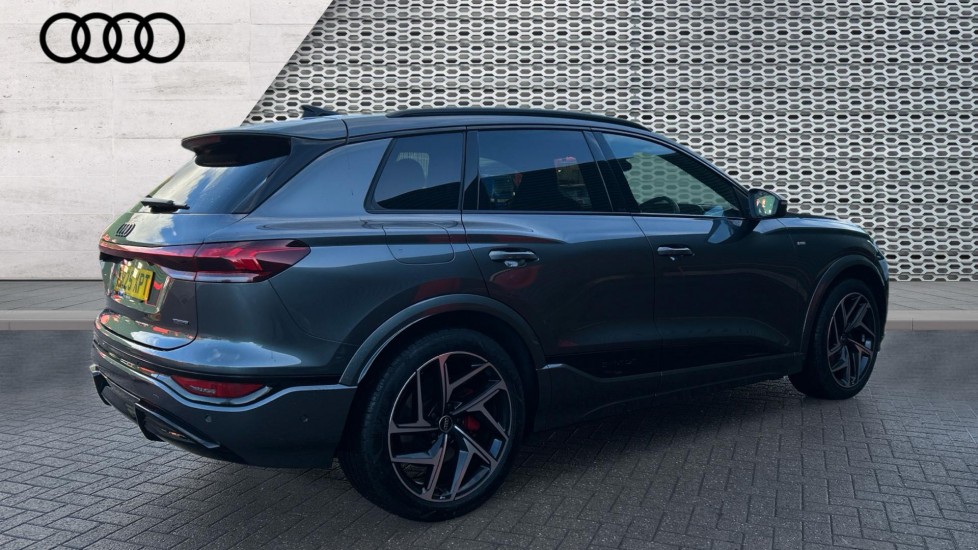 Used Audi Q6 e-tron 2025 for sale - 76623411: Photo 3