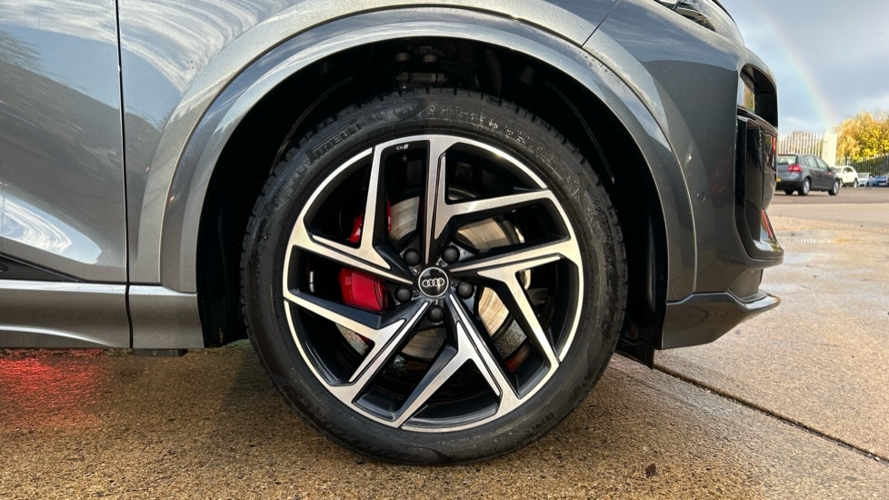Used Audi Q6 e-tron 2025 for sale - 76623411: Photo 5