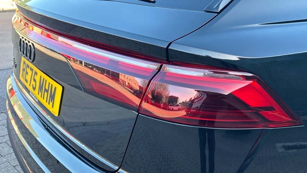 Used Audi Q8 2025 for sale - 76960204: Photo 33