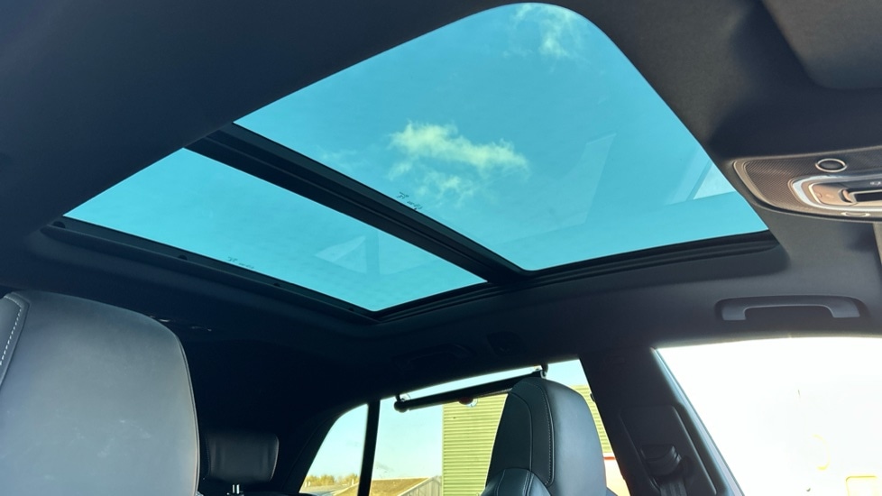 Used Audi Q8 2025 for sale - 76960204: Photo 35