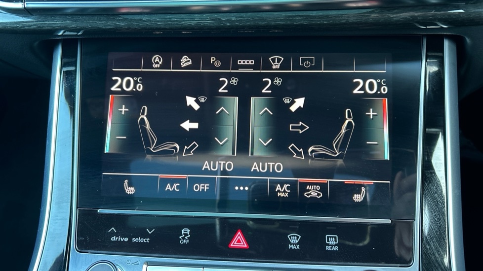 Used Audi Q8 2025 for sale - 76960204: Photo 45