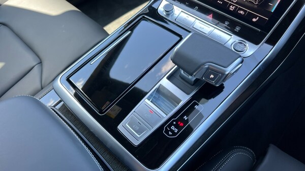 Used Audi Q8 2025 for sale - 75602816: Photo 19