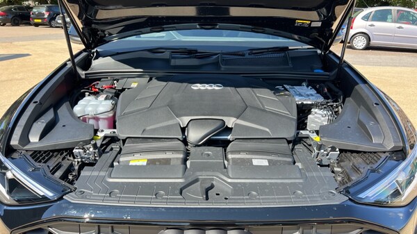 Used Audi Q8 2025 for sale - 75602816: Photo 20
