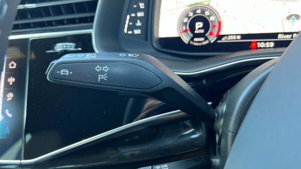 Used Audi Q8 2025 for sale - 75602816: Photo 31
