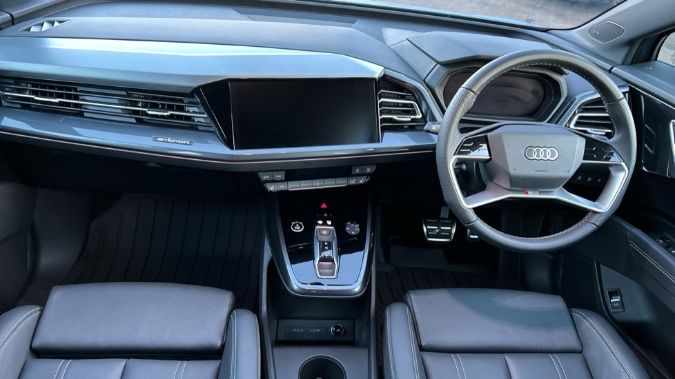 Used Audi Q4 e-tron 2025 for sale - 76874800: Photo 12