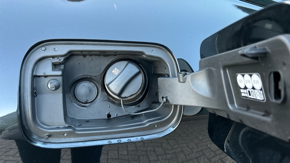 Used BMW 4 Series 2022 for sale - 76872662: Photo 21