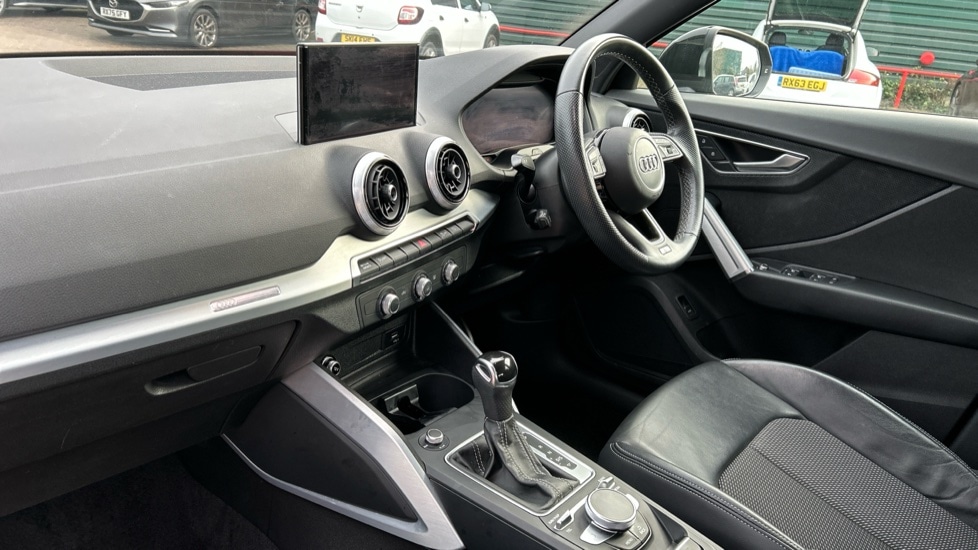 Used Audi Q2 2021 for sale - 76760735: Photo 2