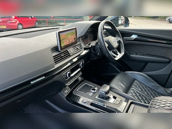 Used Audi Q5 2019 for sale - 76466527: Photo