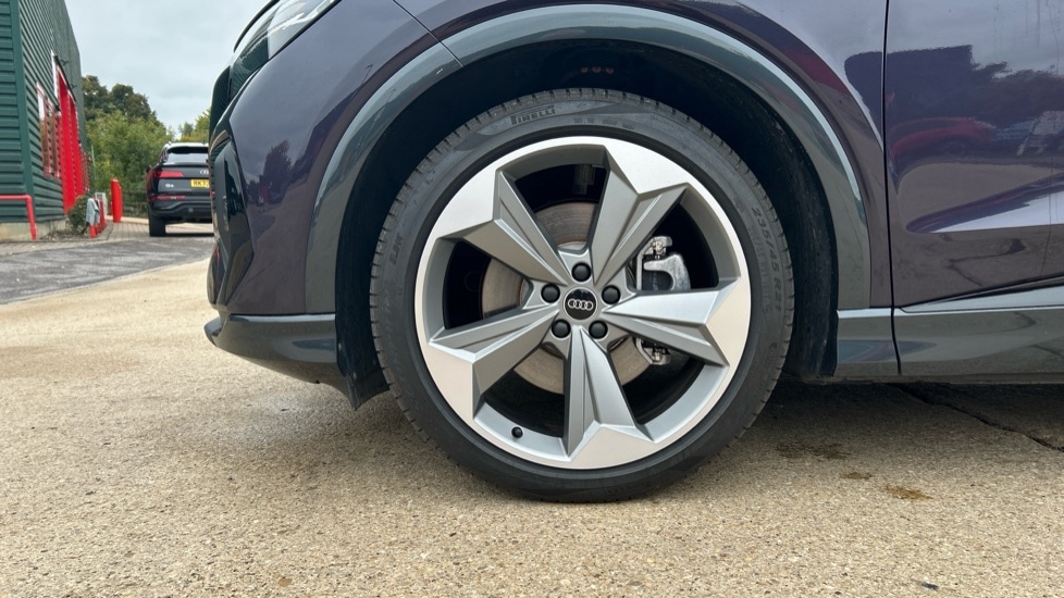 Used Audi Q4 e-tron 2024 for sale - 76691428: Photo 21