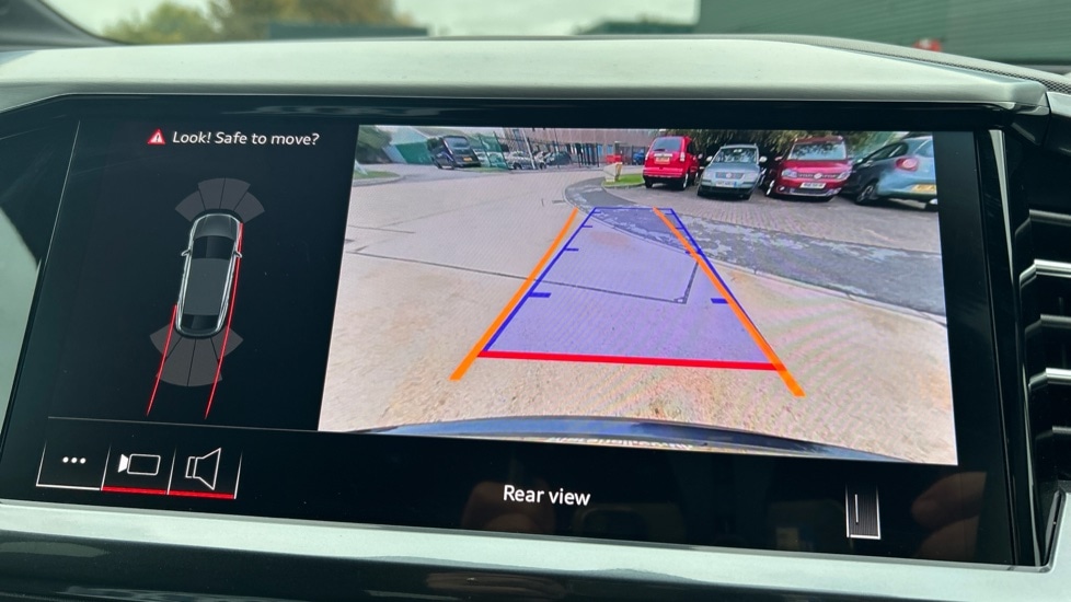 Used Audi Q4 e-tron 2024 for sale - 76691428: Photo 35