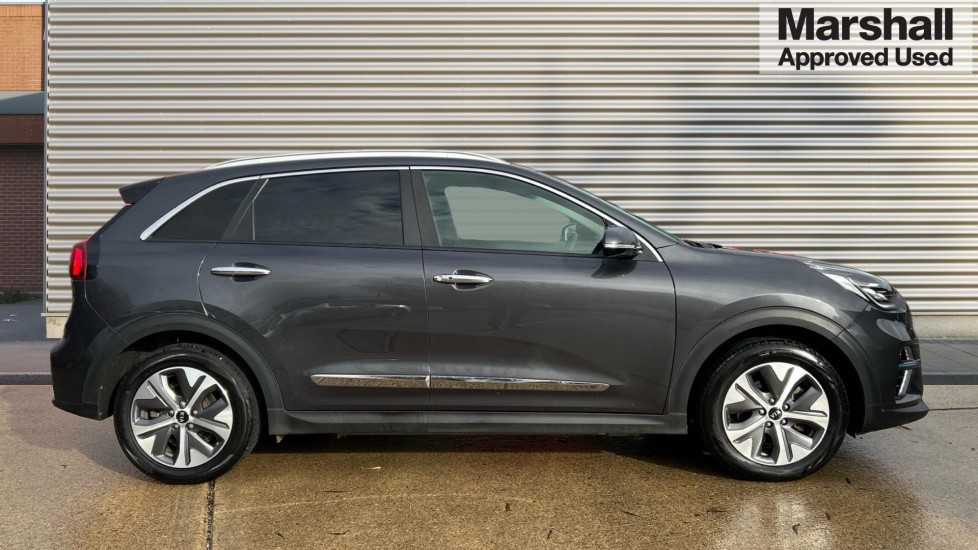 Used Kia Niro 2020 for sale - 76563802: Photo 2