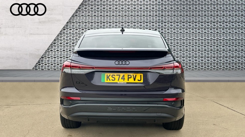 Used Audi Q4 e-tron 2024 for sale - 76623624: Photo 11