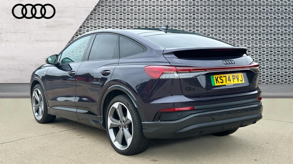 Used Audi Q4 e-tron 2024 for sale - 76623624: Photo 3