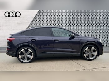 Used Audi Q4 e-tron 2024 for sale - 76623624: Photo