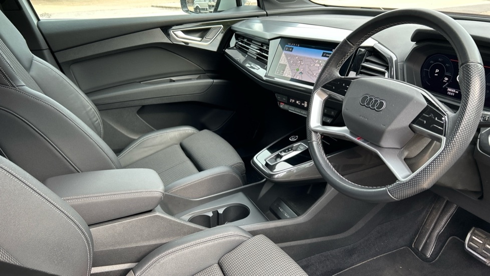 Used Audi Q4 e-tron 2021 for sale - 76130702: Photo 27