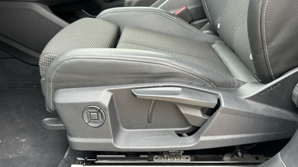 Used Audi Q4 e-tron 2021 for sale - 76130702: Photo 29