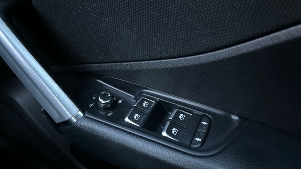 Used Audi Q2 2021 for sale - 76873849: Photo 28