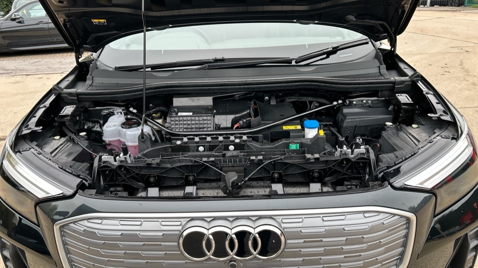 Used Audi Q4 e-tron 2024 for sale - 76332216: Photo 20
