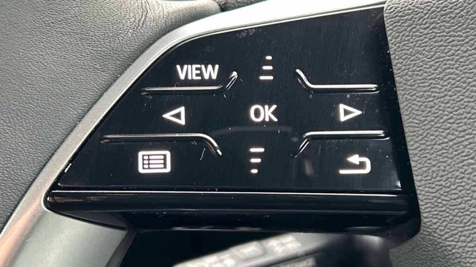 Used Audi Q4 e-tron 2024 for sale - 76332216: Photo 24