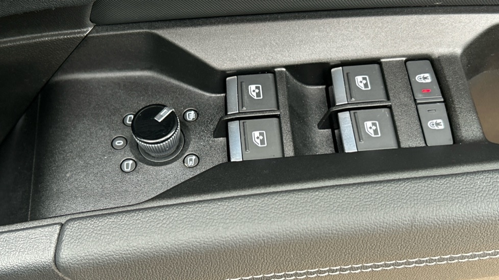 Used Audi Q4 e-tron 2024 for sale - 76332216: Photo 28