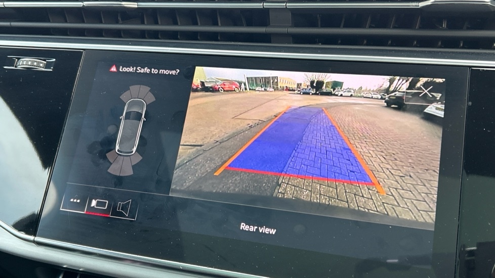 Used Audi Q7 2021 for sale - 76870737: Photo 36