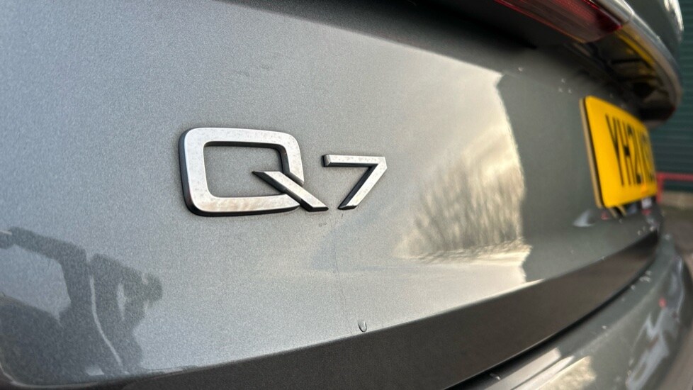 Used Audi Q7 2021 for sale - 76870737: Photo 44