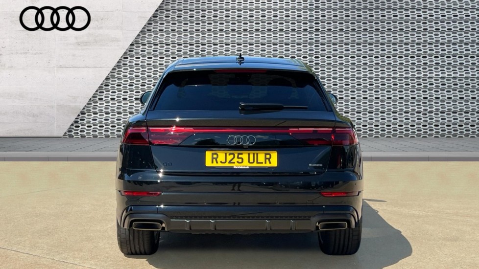Used Audi Q8 2025 for sale - 76937480: Photo 11