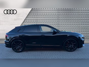 Used Audi Q8 2025 for sale - 76745227: Photo