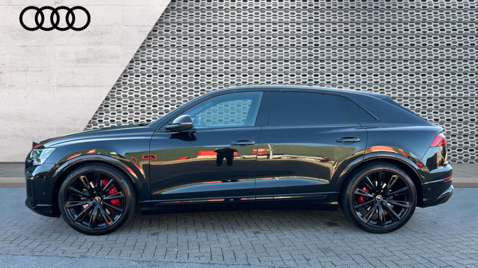 Used Audi Q8 2025 for sale - 76745227: Photo 9