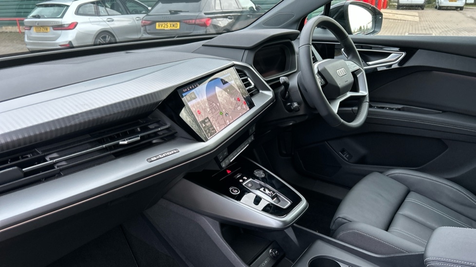 Used Audi Q4 e-tron 2025 for sale - 76691523: Photo 2