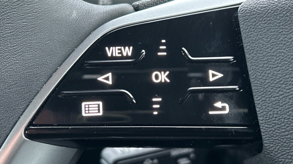 Used Audi Q4 e-tron 2025 for sale - 76691523: Photo 24