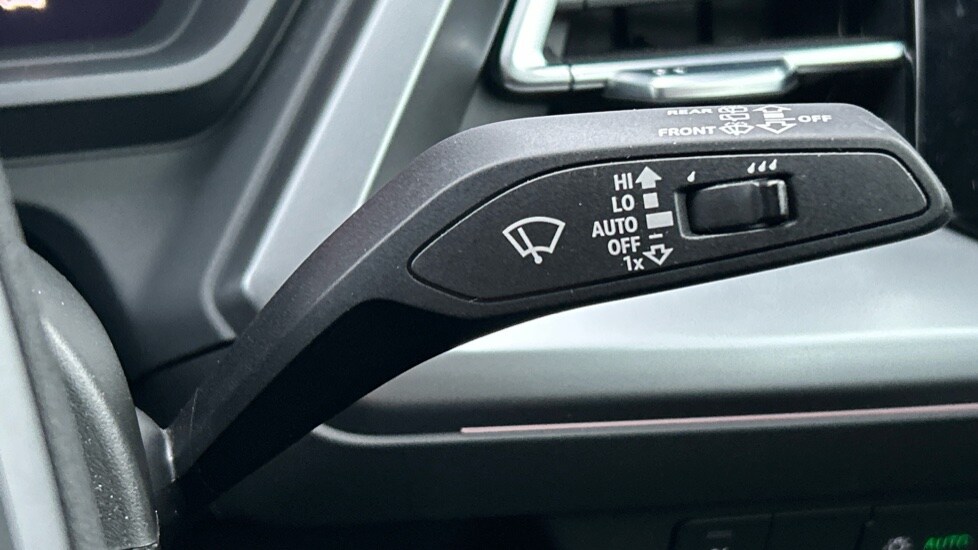 Used Audi Q4 e-tron 2025 for sale - 76691523: Photo 30