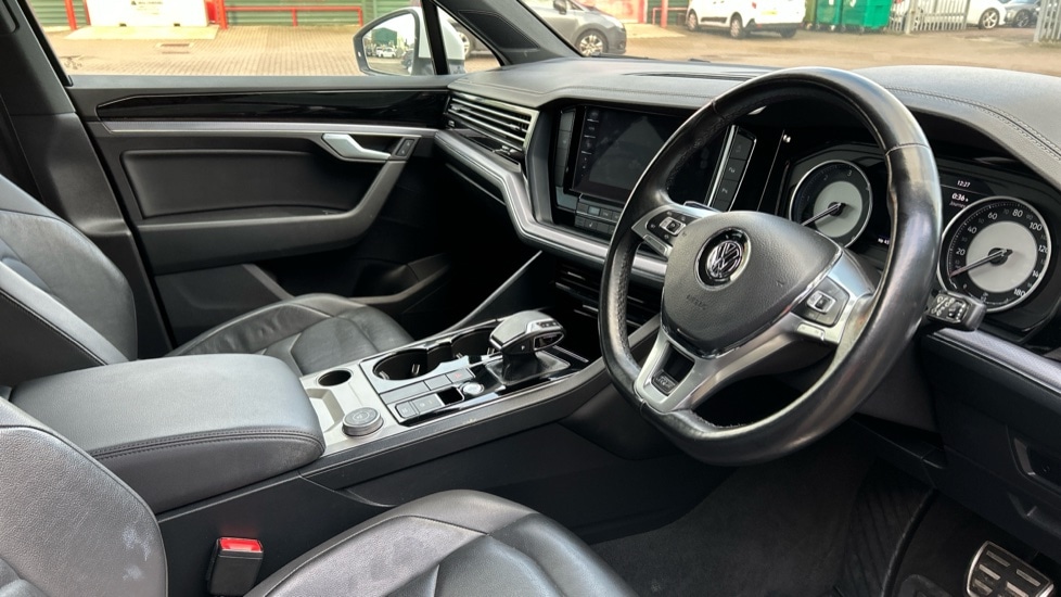 Used Volkswagen Touareg 2019 for sale - 77021869: Photo 10