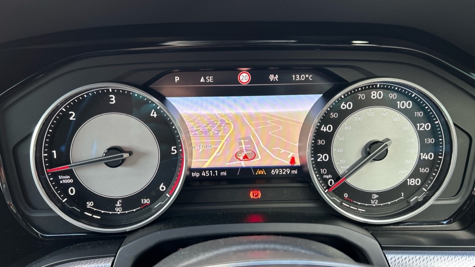 Used Volkswagen Touareg 2019 for sale - 77021869: Photo 13