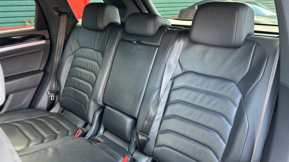 Used Volkswagen Touareg 2019 for sale - 77021869: Photo 14