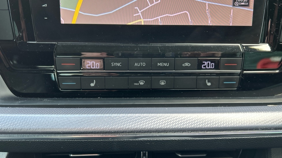 Used Volkswagen Touareg 2019 for sale - 77021869: Photo 33