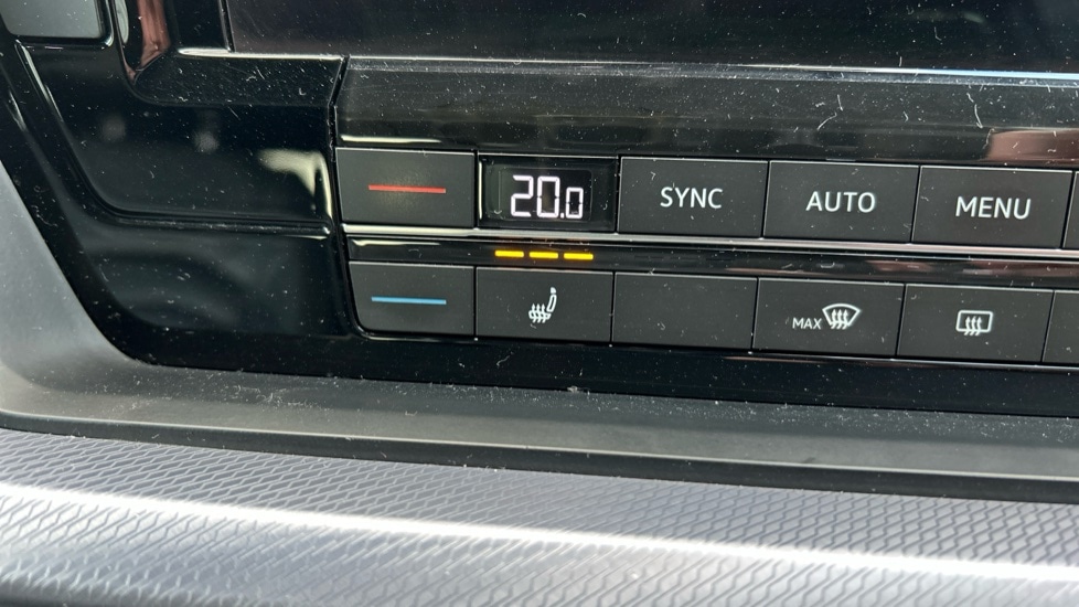 Used Volkswagen Touareg 2019 for sale - 77021869: Photo 38