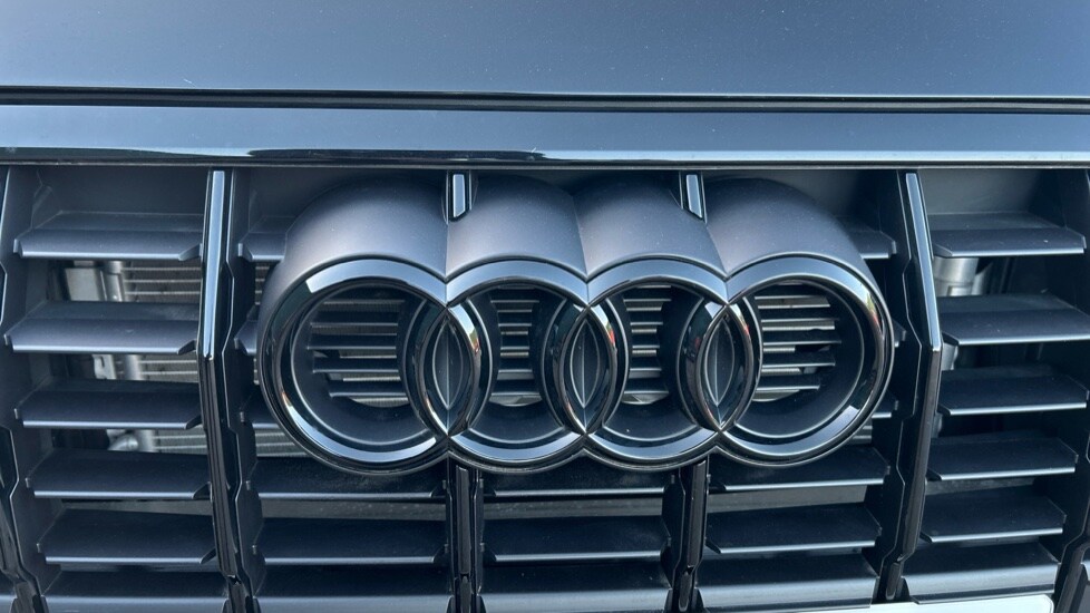 Used Audi Q3 2025 for sale - 76586911: Photo 38