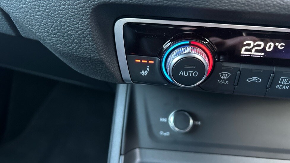 Used Audi Q3 2025 for sale - 76586911: Photo 43