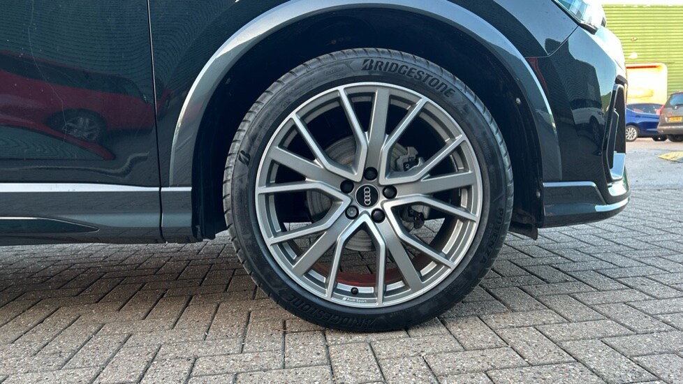 Used Audi Q3 2025 for sale - 76586911: Photo 5