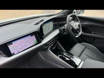 Used Audi Q5 2025 for sale - 74772468: Photo
