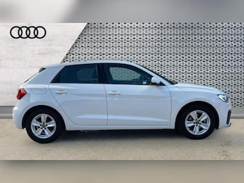 Used Audi A1 2023 for sale - 76092170: Photo