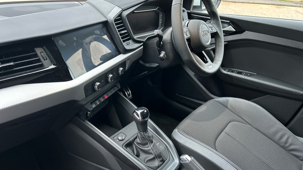 Used Audi A1 2025 for sale - 76766369: Photo 2