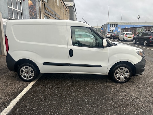 Used Fiat Doblo 2017 for sale - 76134658: Photo 7