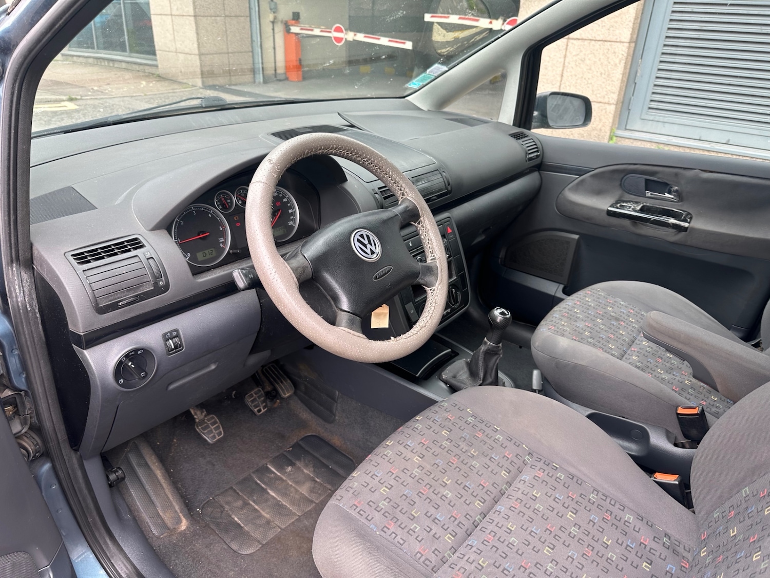 Used Volkswagen Sharan 2006 for sale - 76855612: Photo 8