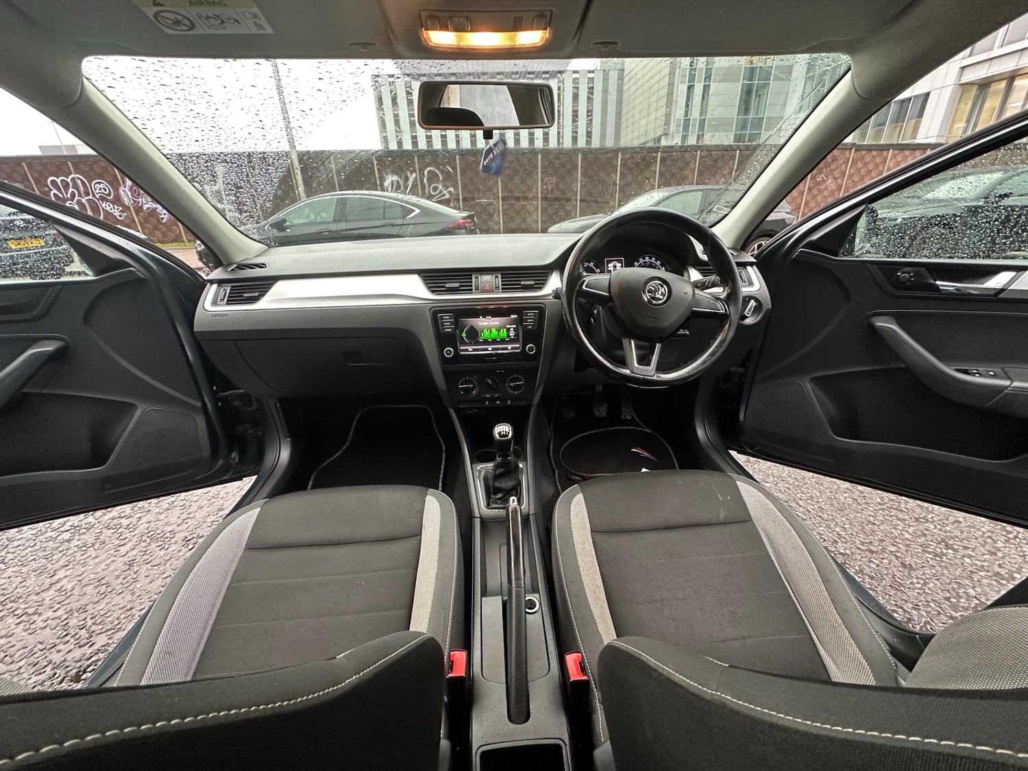 Used Skoda Rapid 2018 for sale - 76671149: Photo 12