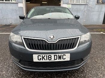 Used Skoda Rapid 2018 for sale - 76671149: Photo